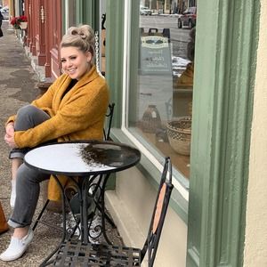 Meet your Posher, Riley